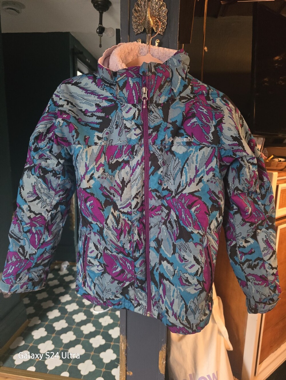 Columbia Interchanchable Winter Jacket (Girls M)